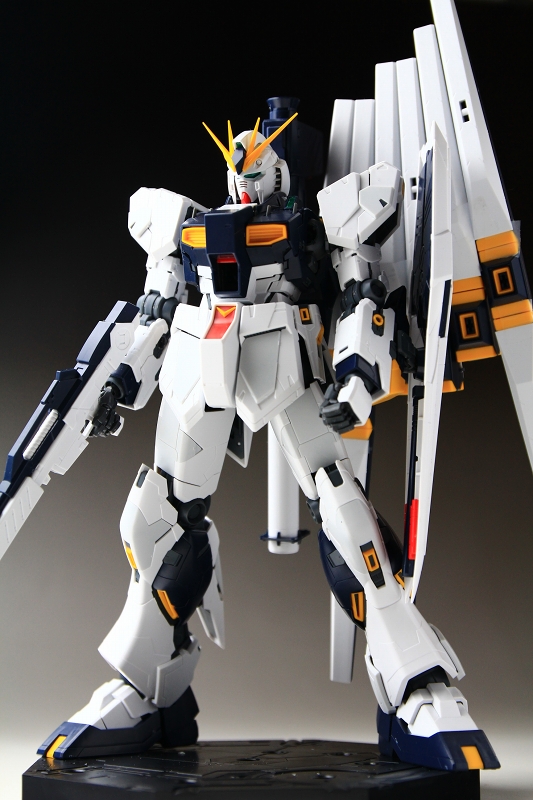 MG νガンダム 完成品 カトキ版 ガンプラ - プラモデル