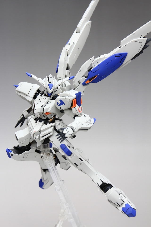 フルメカニクス ガンダムバエル 全塗装完成品 - プラモデル