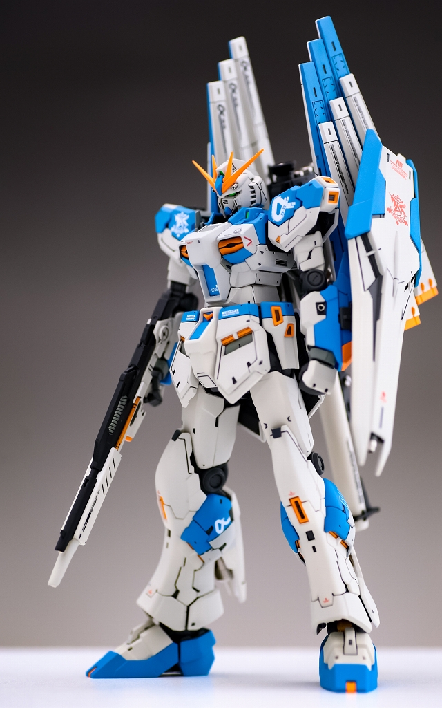 RG 1/144 ニューガンダム・ハイニューカラー仕様 W10【ぷらもっち】