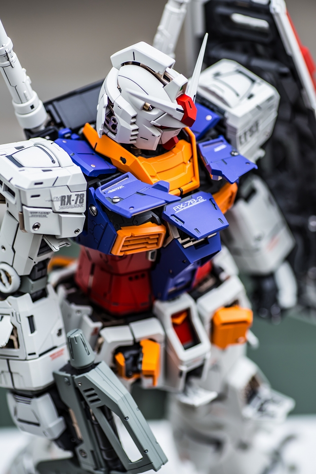 PG UNLEASHED 1/60 RX-78-2 ガンダム プラモデル 完成品-