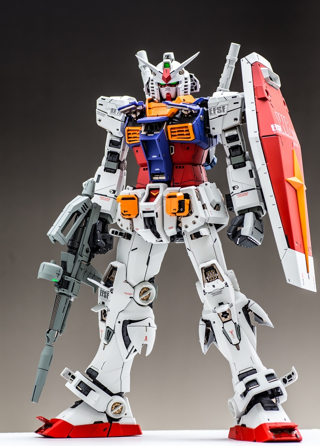 茄子紺 希少 パーフェクトグレード PG 1/60 RX-78-2 機動戦士ガンダム